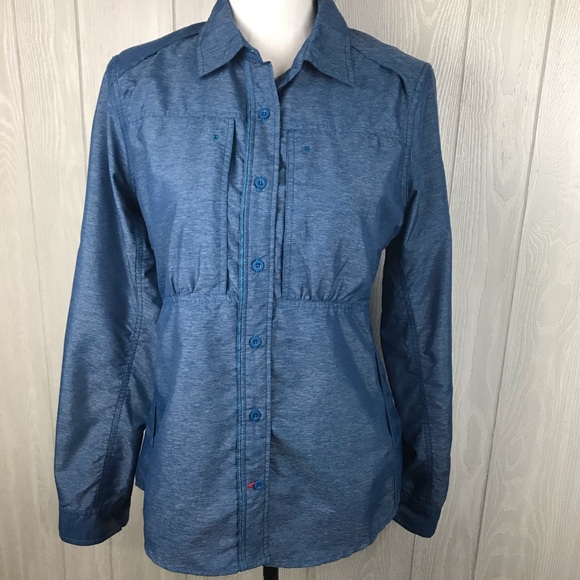 The North Face vented fitted button down shirt - Picture 1 of 8